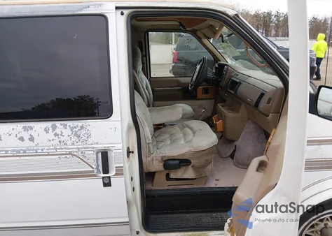 1994 GMC Safari Xt z USA, uszkodzony, nr VIN 1GDDM19Z0RB547652